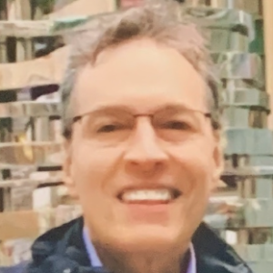 Robert Pampin Headshot